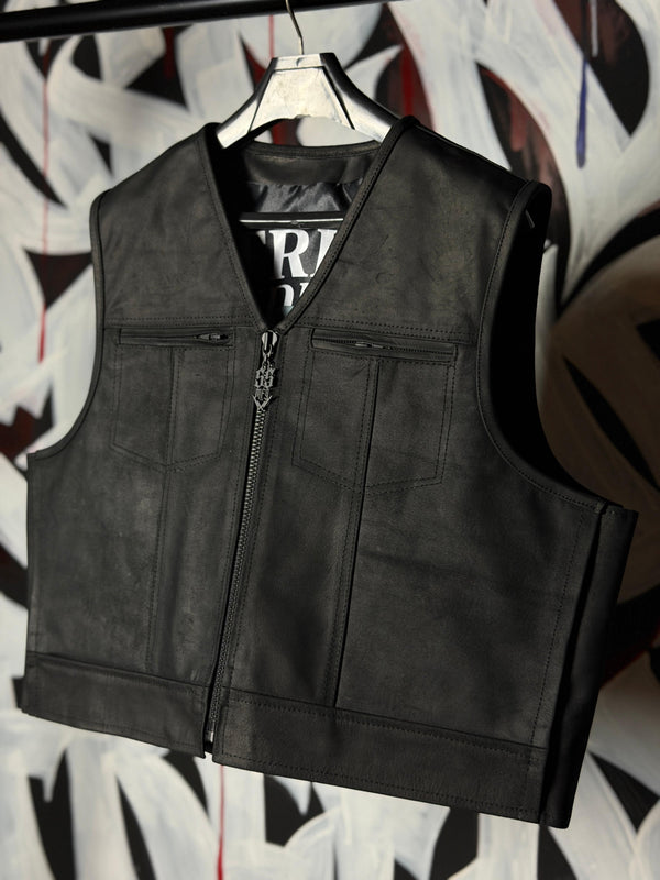 Skipper v neck Cali cut vest