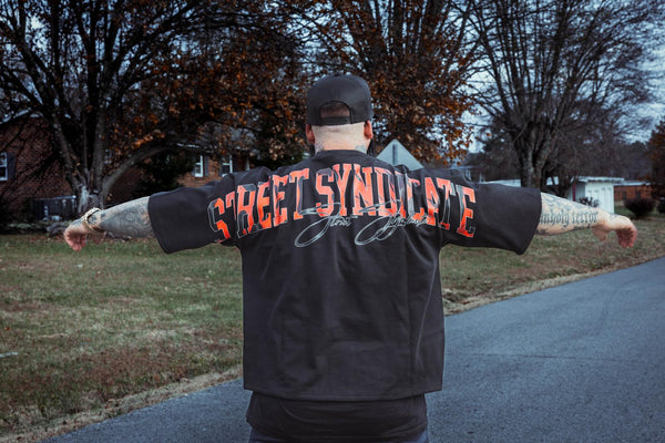 Over sized heavy weight pump cover